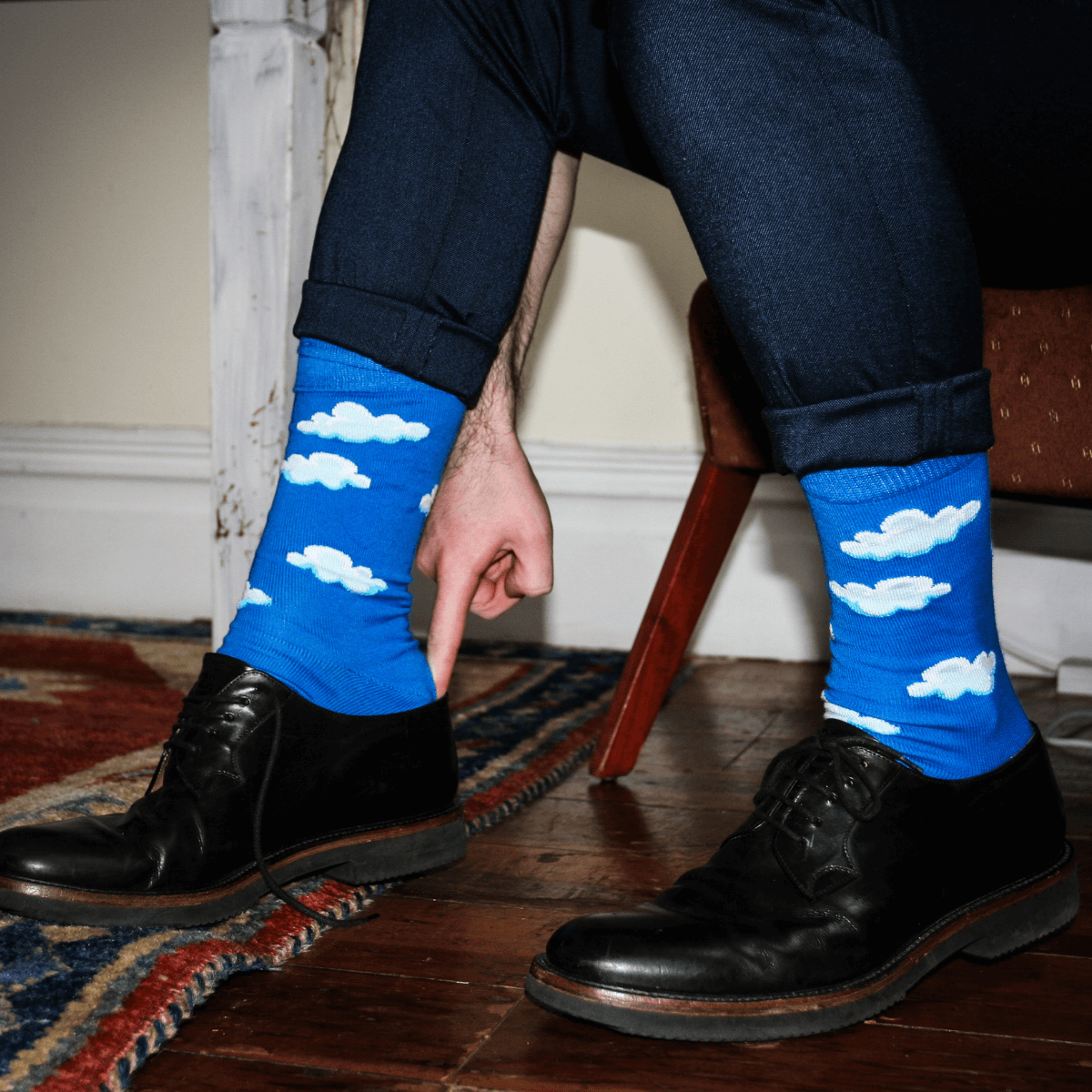 man wearing lafitte blue clouds cotton socks australia